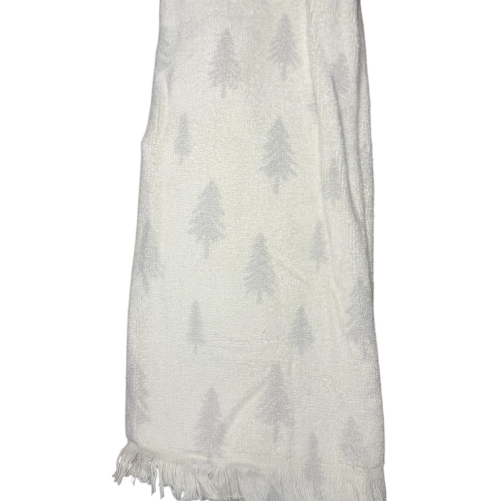 Target Wondershop 2 pk Scattered Trees Hand Towels
Gray/White - Picture 3 of 7